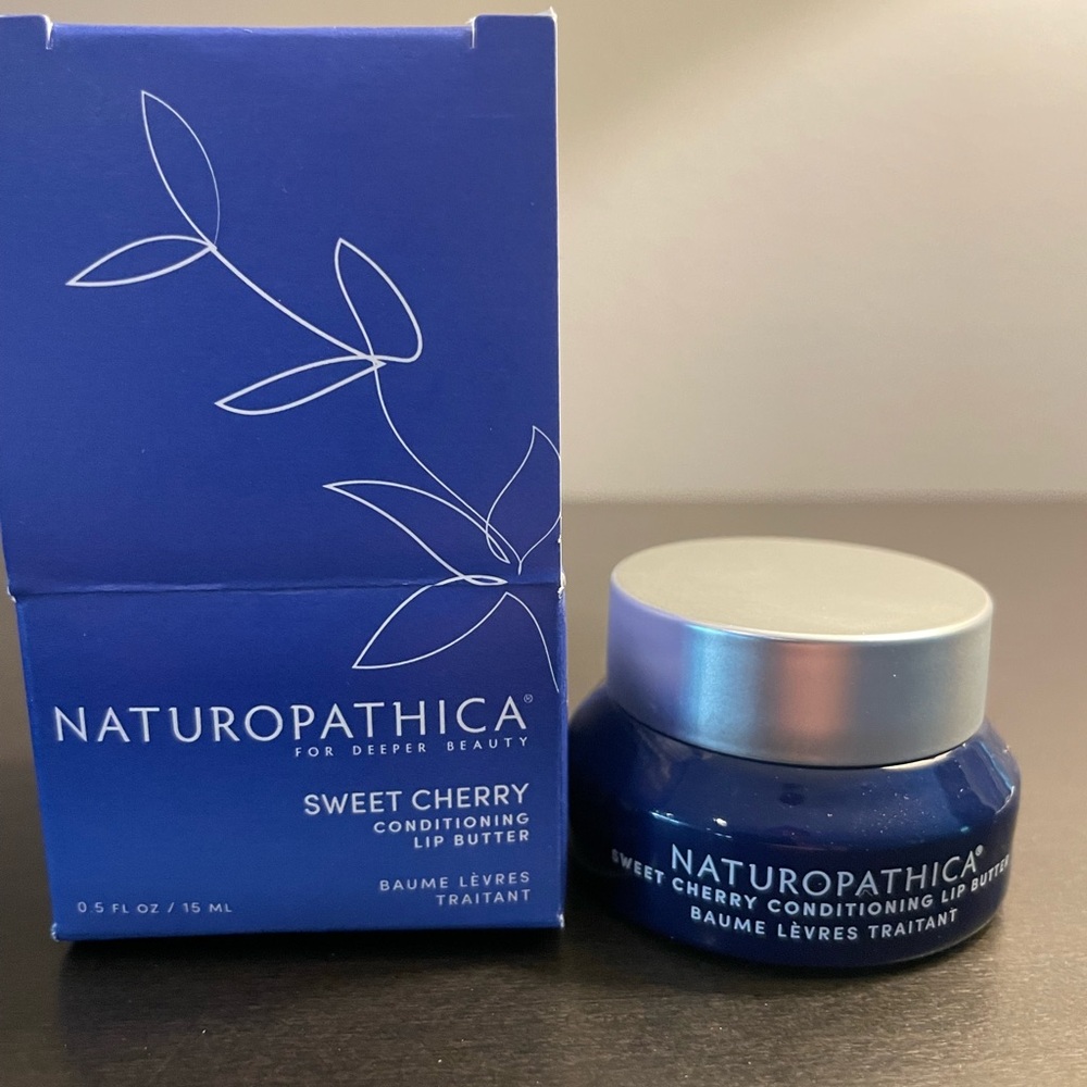 Naturopathica Sweet Cherry Conditioning Lip Butter .5 oz 15 ml Full Size NIB